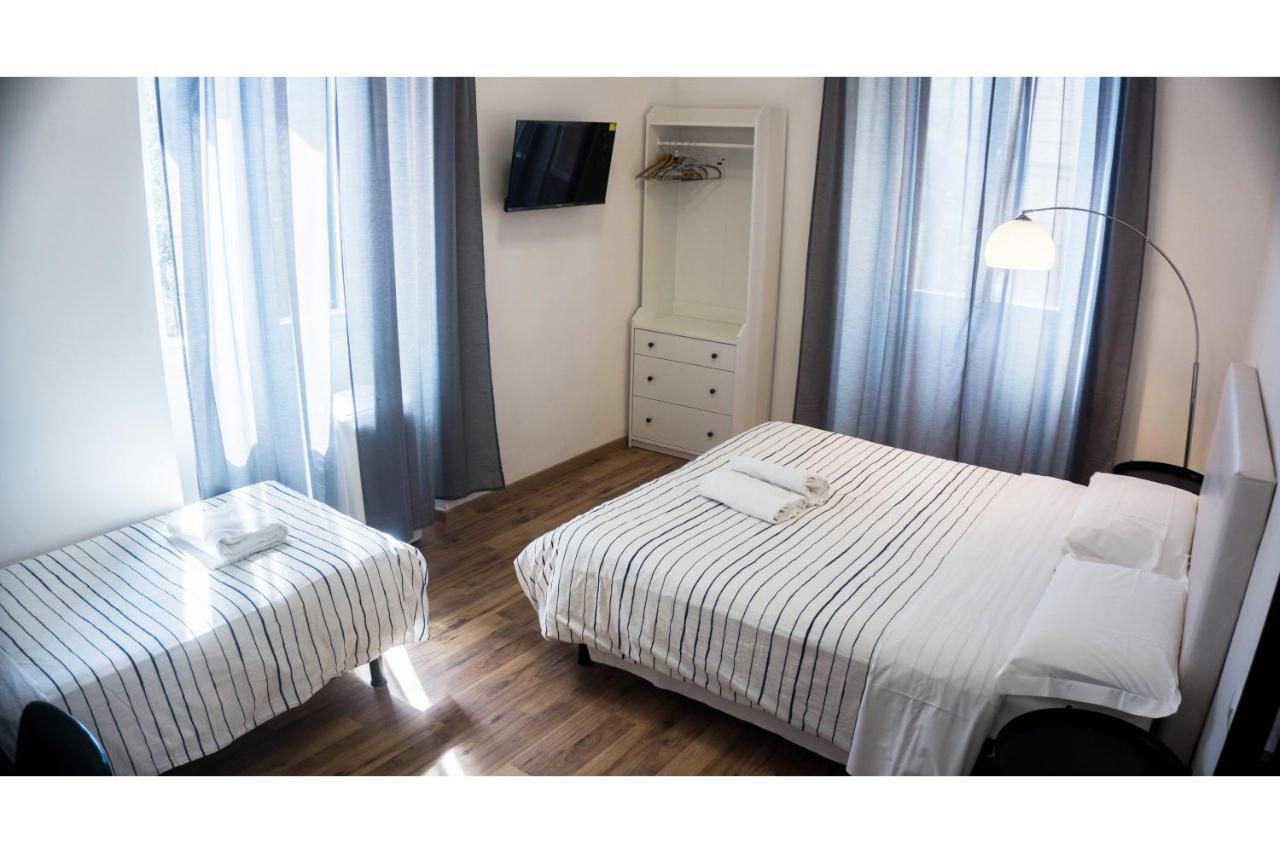 רומא Cosmo Guesthouse מראה חיצוני תמונה
